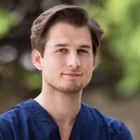 Bence Karácsonyi DMD